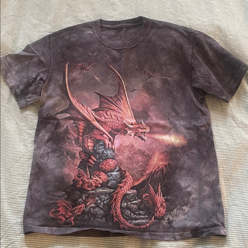 Tie dyed gray fire breathing age of dragons the mountain top